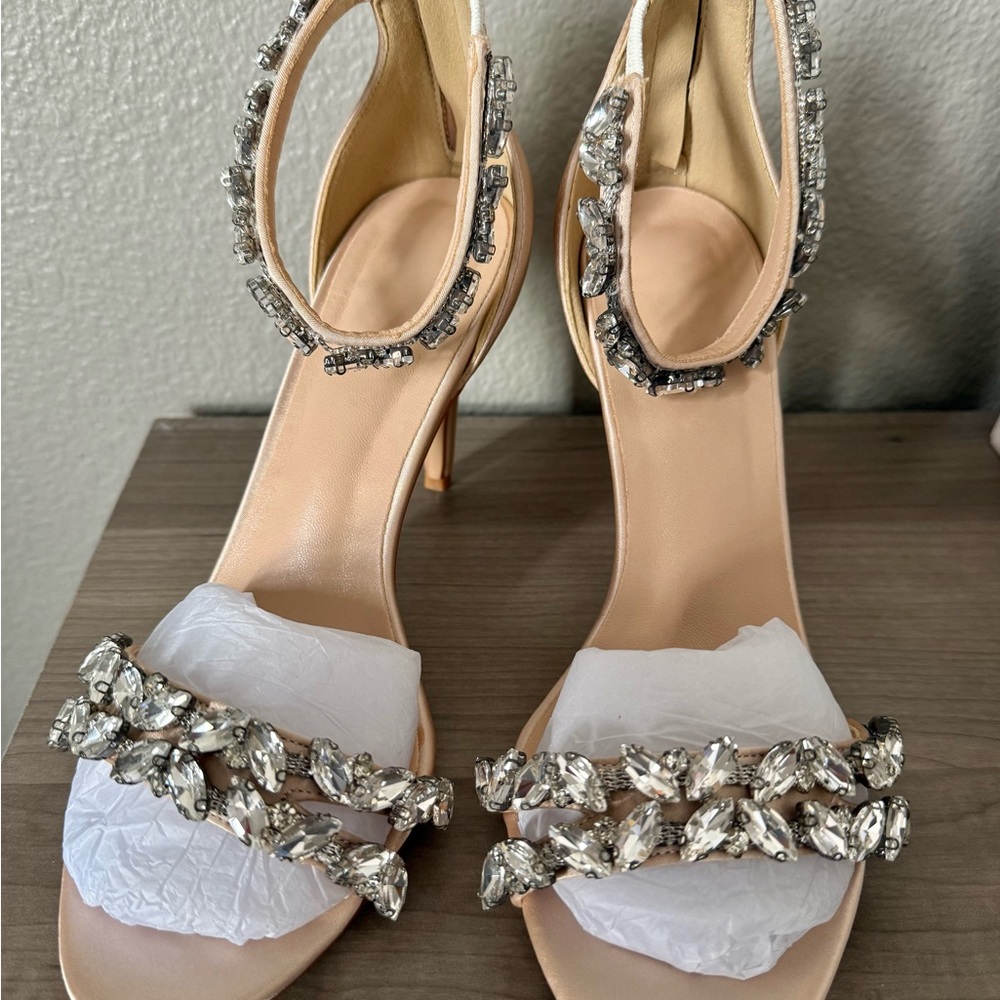NWT Women's Nude Jeweled Ankle-Strap Heels
